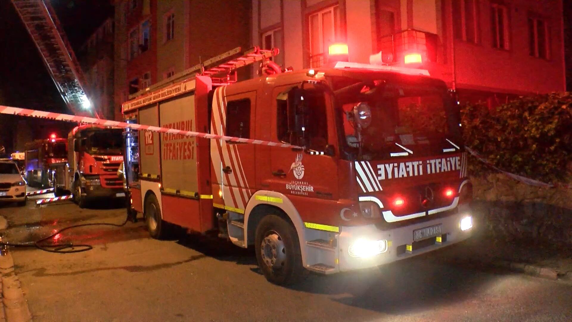 I S T A N B U L U M R A N I Y E D E 5 K A T L I B I N A D A C I 1204650 358204